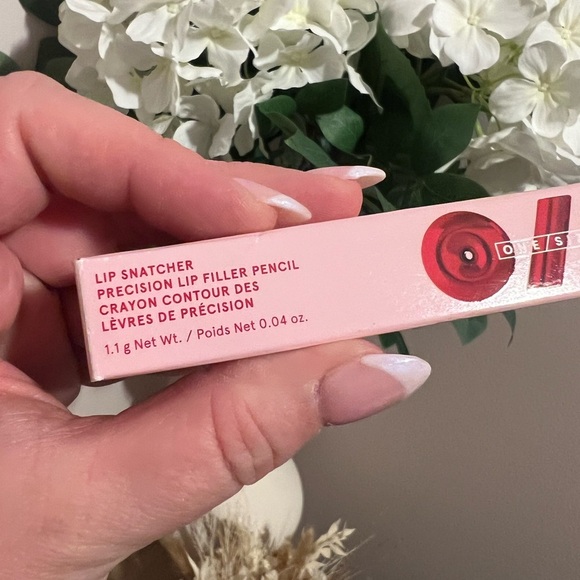 ONE/SIZE • LIP SNATCHER PRECISION LIP FILLER PENCIL • PINK REMIX - Picture 2 of 7